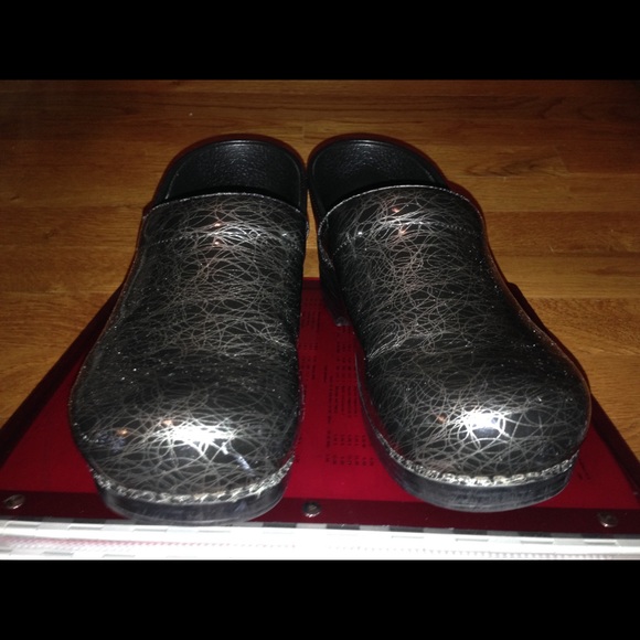 Dansko Clogs - Picture 2 of 5